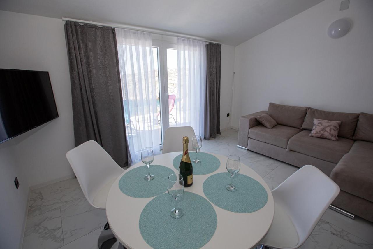 Mayana Apartman Cesarica Kültér fotó