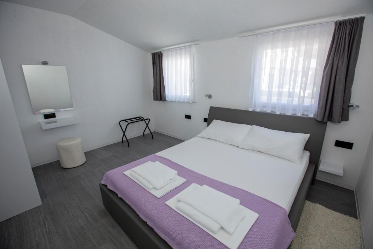 Mayana Apartman Cesarica Kültér fotó