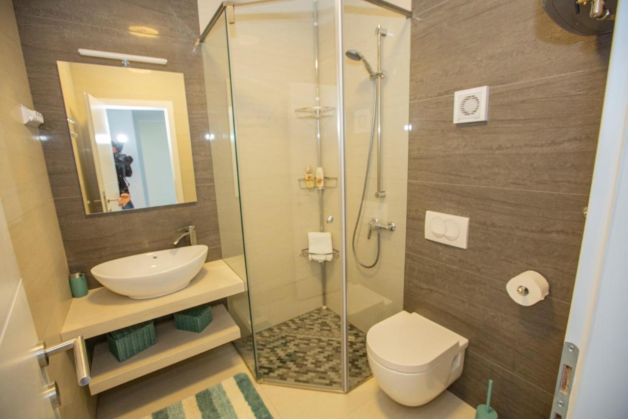 Mayana Apartman Cesarica Kültér fotó