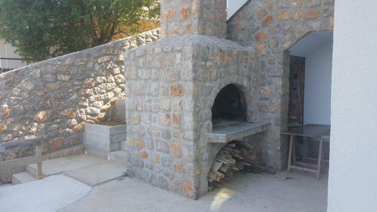Mayana Apartman Cesarica Kültér fotó